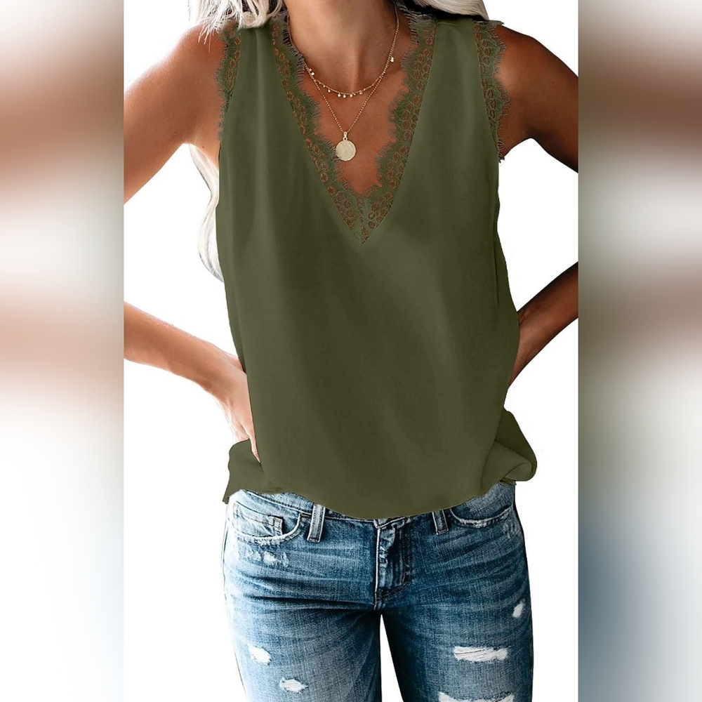 V Neck Lace Trim Loose Sleeveless Camisole